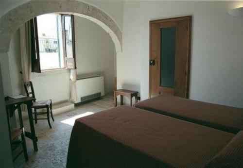קונברסאנו Hotel Palazzo D'Erchia חדר תמונה