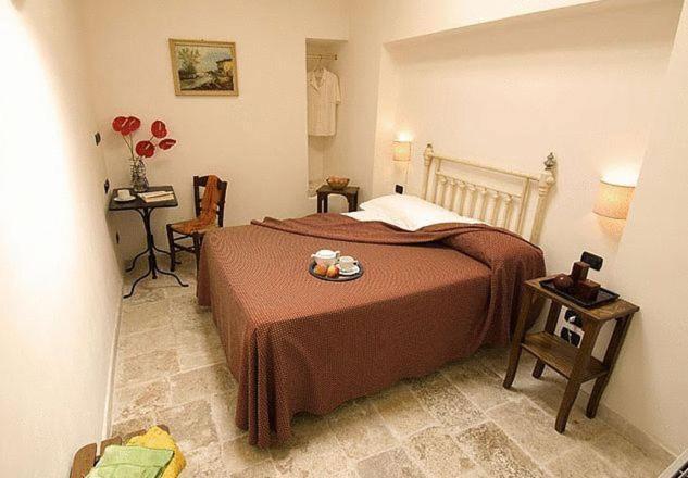 קונברסאנו Hotel Palazzo D'Erchia מראה חיצוני תמונה